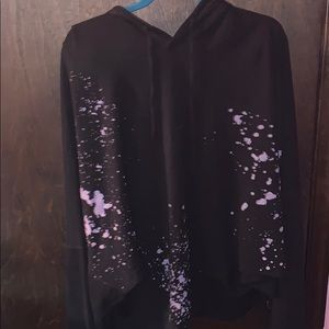 Black cropped sweatshirt